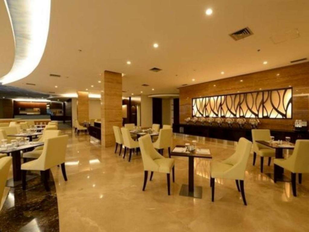 Hotel Falatehan Джакарта Экстерьер фото