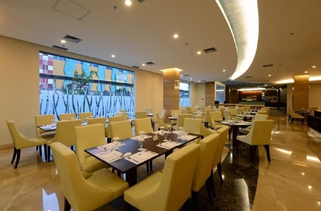 Hotel Falatehan Джакарта Экстерьер фото